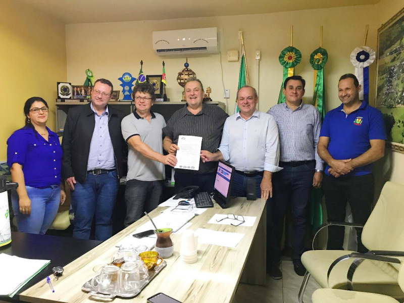 PREFEITURAS RENOVAM CONCESSÃO COM EMPRESA RECICLADORA DE RESÍDUOS